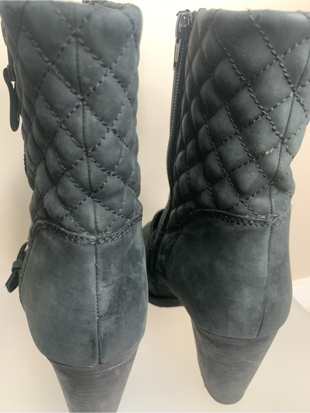 Blondo Nina Waterproof Leather Boot Quilted Heeled 9 - Picture 11 of 14